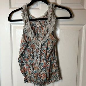 Floral Vneck tanktop